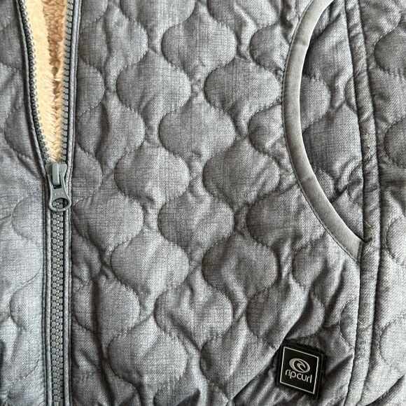 Rip Curl Anti-Series Women's Faux Fur Lined Hooded Jacket - Gray - Size Small - Picture 4 of 6
